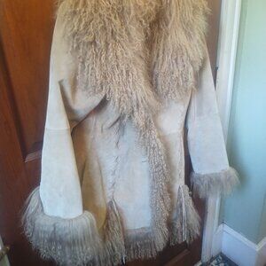 Gorgeous taupe sude jacket w fluffy Mongolian fur trim